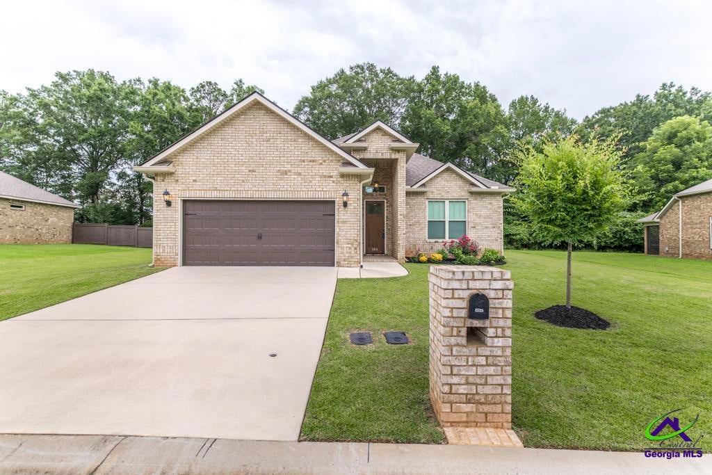 504 Clifton Road Perry, GA 31069 - Photo 2 of 32 Gallery Image 2