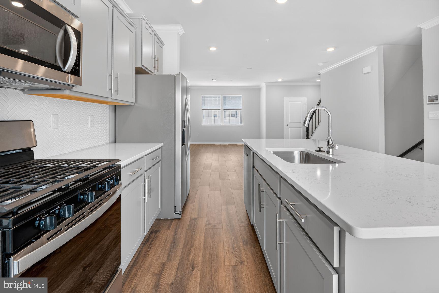 29 Merion Avenue Baltimore, MD 21237 - Photo 6 of 23
