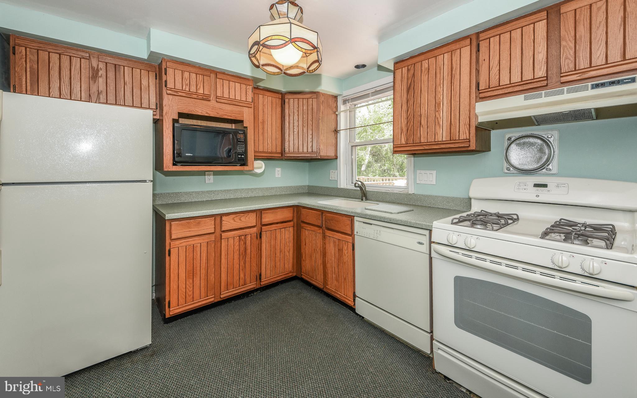 9149 Ryerson Road Philadelphia, PA 19114 - Photo 11 of 29 Gallery Image 11