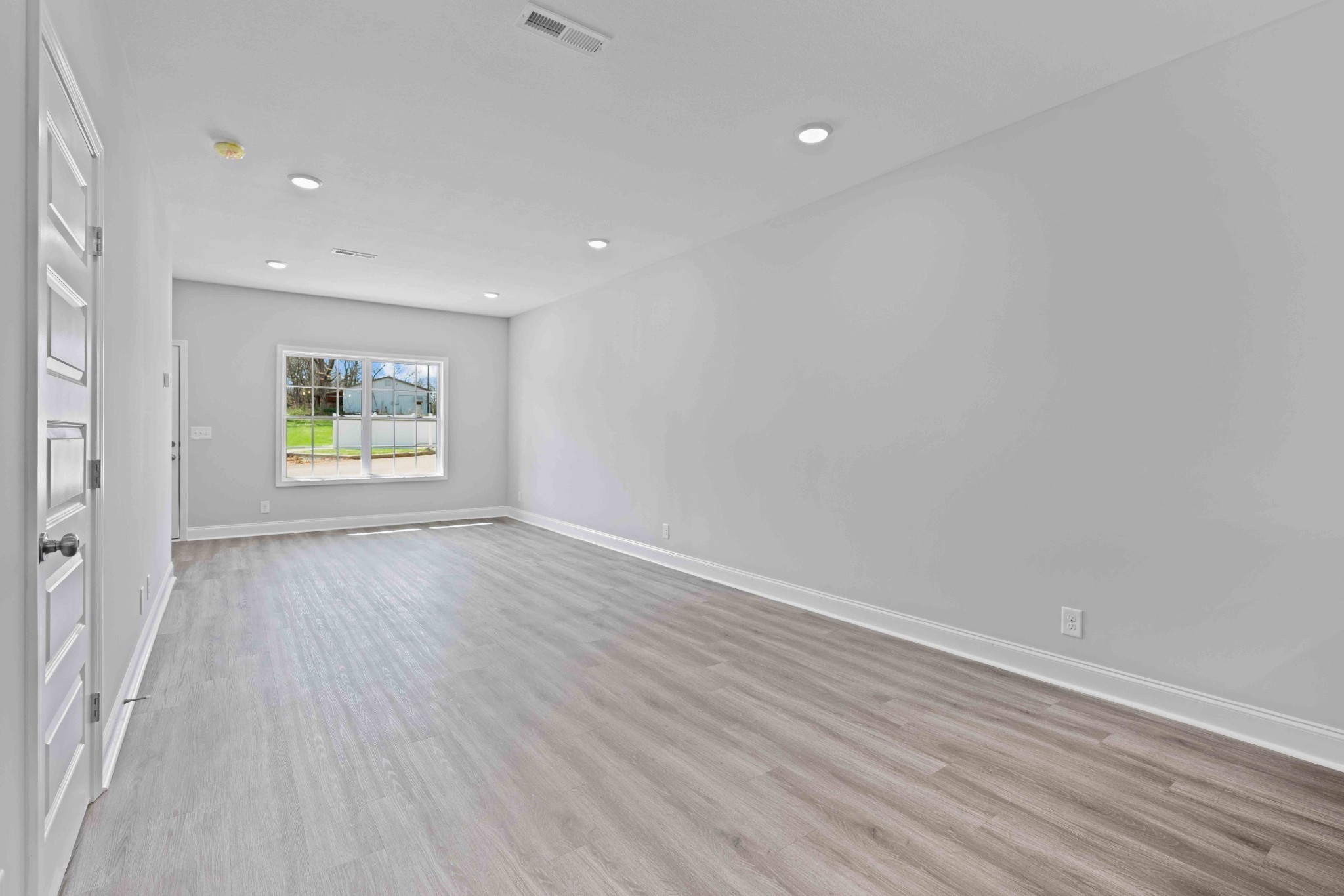 2500 Tiny Town Road, Unit 2 Clarksville, TN 37042 - Photo 6 of 27