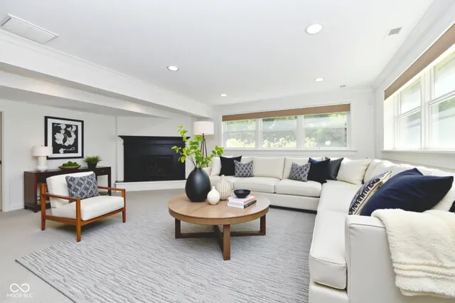 $995,000 | 13617 Creekridge Lane, Fishers, IN 46055