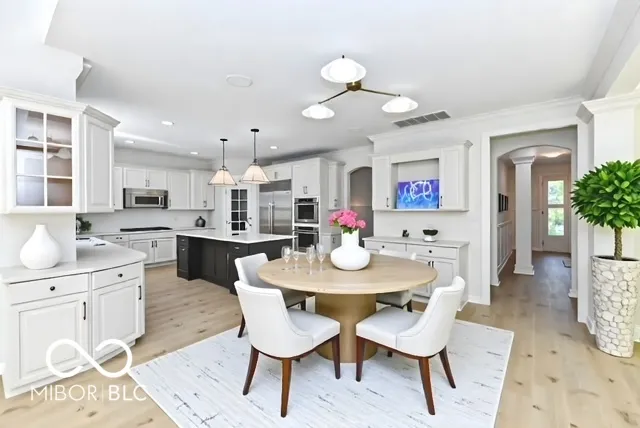 $995,000 | 13617 Creekridge Lane, Fishers, IN 46055