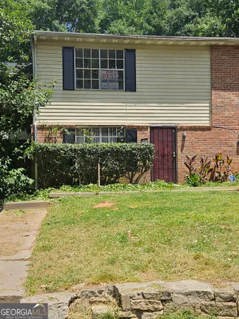 $1,500 | 1987 Whitehall Forest Court Southeast, Atlanta, GA 30316