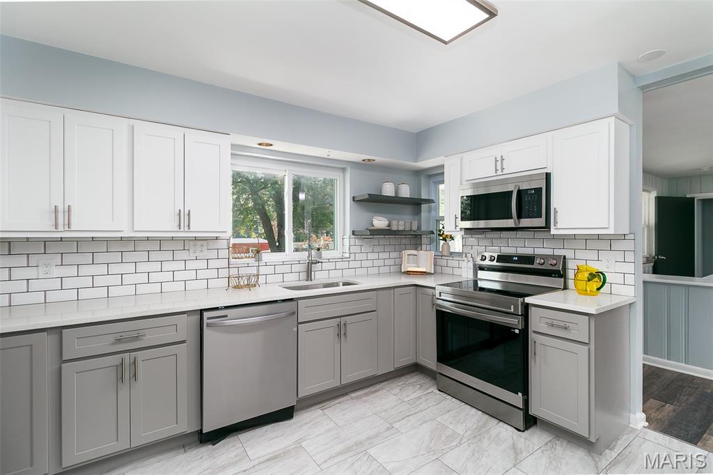 11640 Bellefontaine Road St. Louis, MO 63138 - Photo 15 of 54
