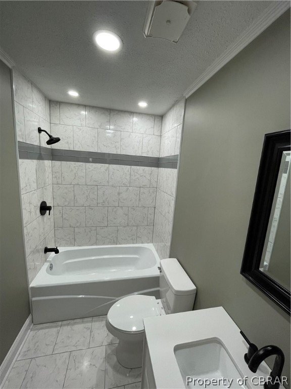 9545 Heather Ridge Richmond, VA 23237 - Photo 8 of 15 Upstairs bath
