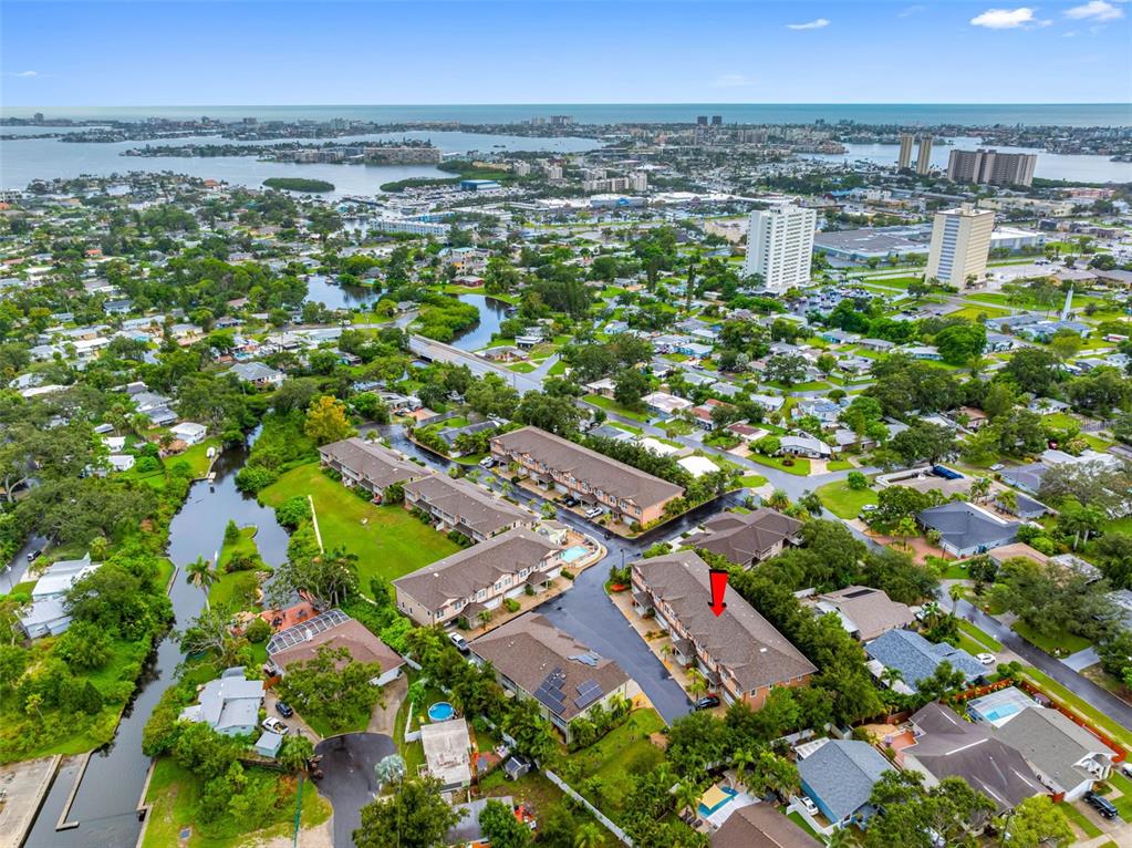 763 Date Palm Lane St. Petersburg, FL 33707 - Photo 28 of 34 a view of a city