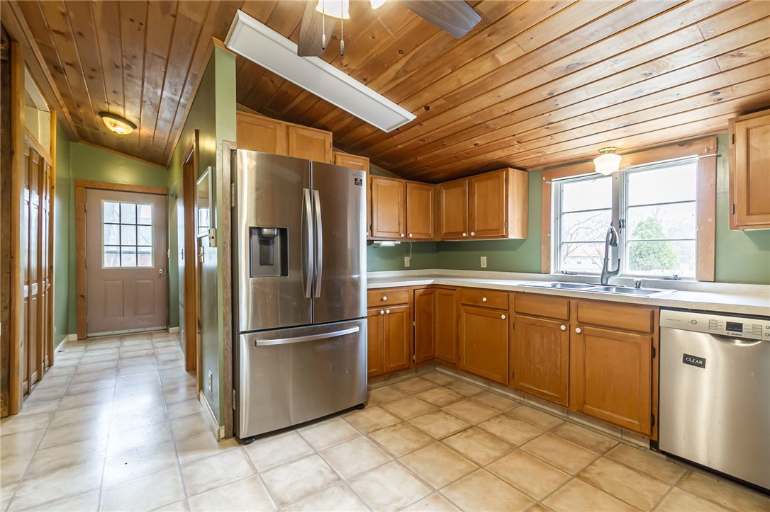 5635 East Avon Lima Road Avon, NY 14414 - Photo 6 of 21