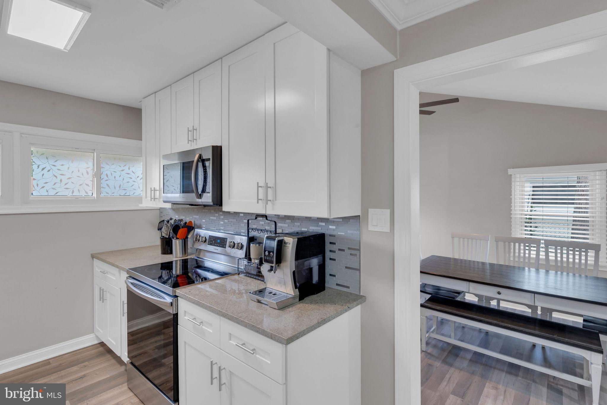 15 Wildflower Road Levittown, PA 19057 - Photo 5 of 25 Gallery Image 5