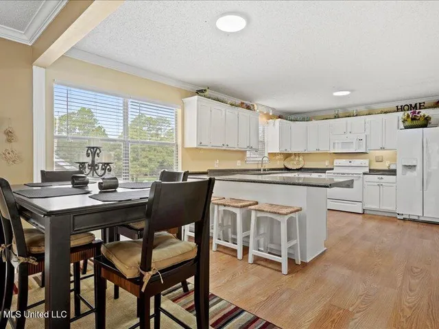 $489,900 | 6079 Kiowa Street, Kiln, MS 39556