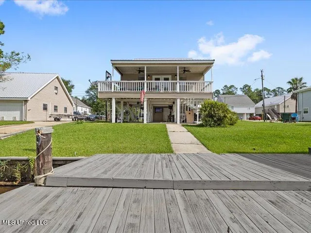 $489,900 | 6079 Kiowa Street, Kiln, MS 39556