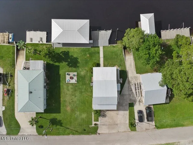 $489,900 | 6079 Kiowa Street, Kiln, MS 39556