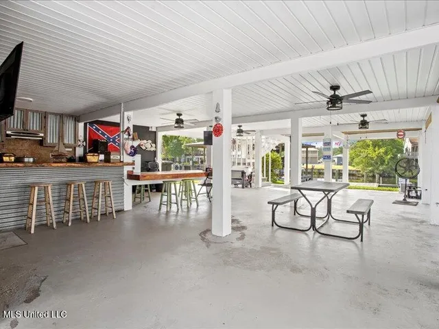 $489,900 | 6079 Kiowa Street, Kiln, MS 39556