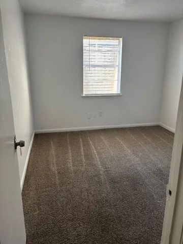 $1,350 | 2904 Monterey Court South, Unit A, Gretna, LA 70056