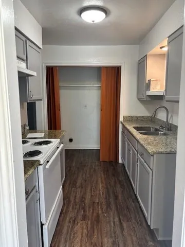 $1,350 | 2904 Monterey Court South, Unit A, Gretna, LA 70056