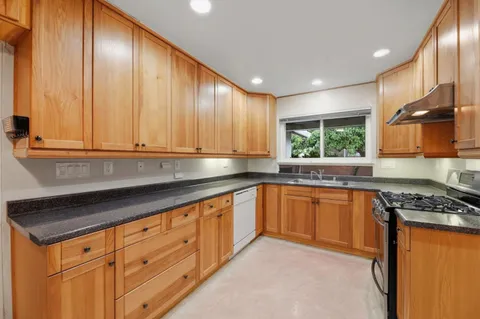 $998,000 | 1637 Roger Street, Milpitas, CA 95035