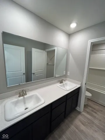 $2,295 | 748 Van Buren Street, Greenfield, IN 46140