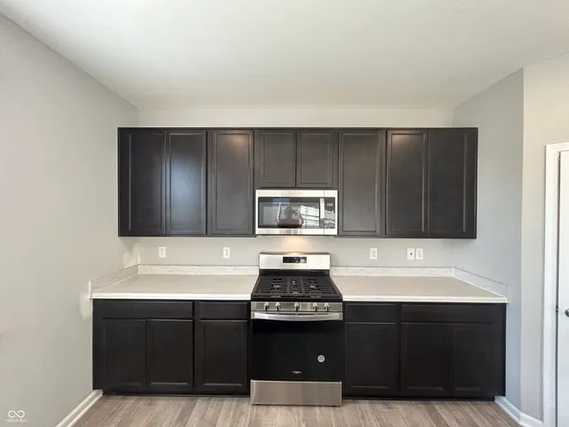 $2,295 | 748 Van Buren Street, Greenfield, IN 46140