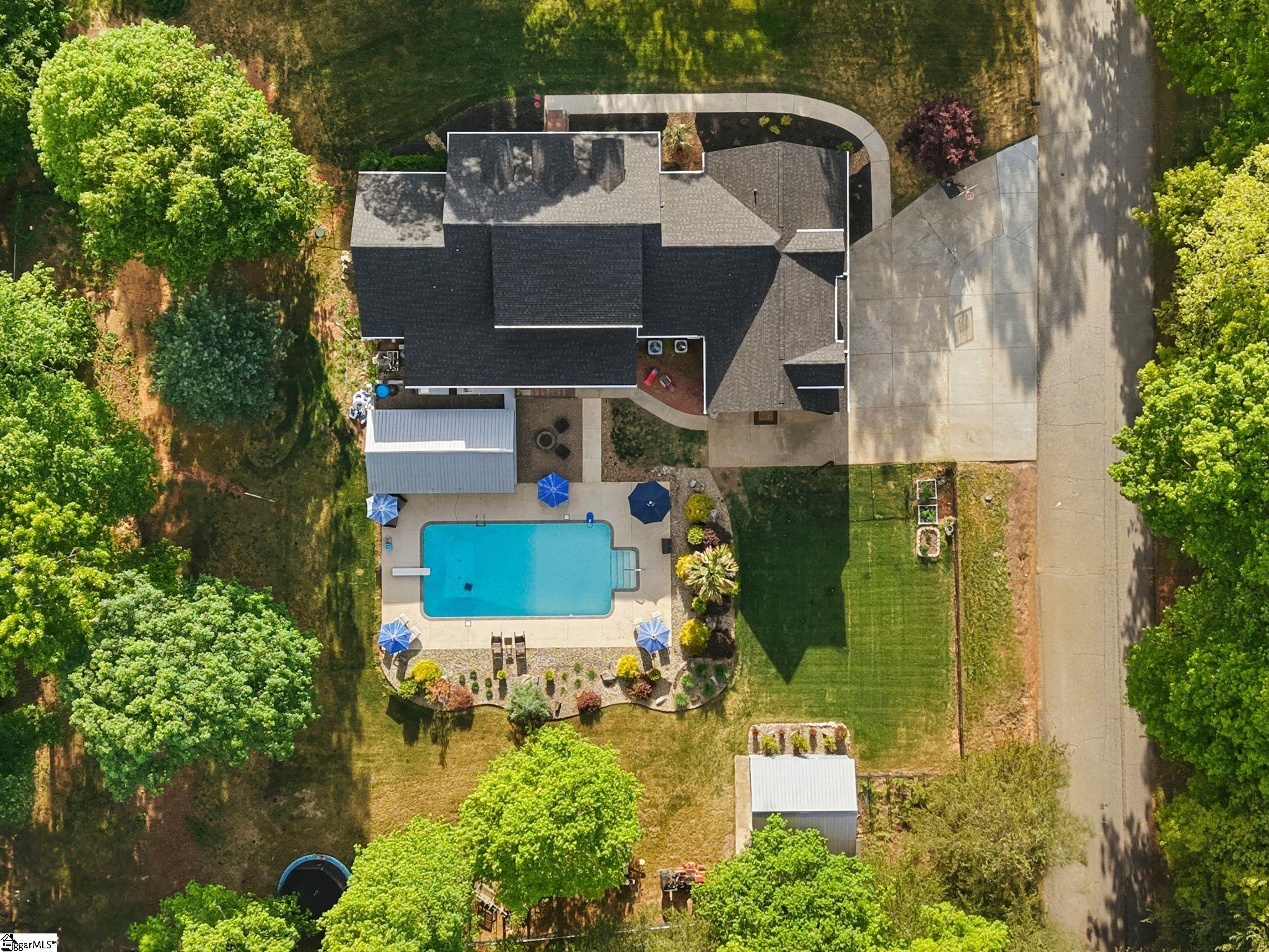 1408 Beverly Road Greer, SC 29651 - Photo 10 of 48 Gallery Image 10