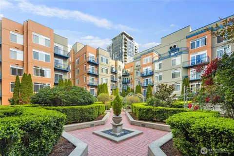 $475,000 | 2415 2nd Avenue, Unit 349, Seattle, WA 98121