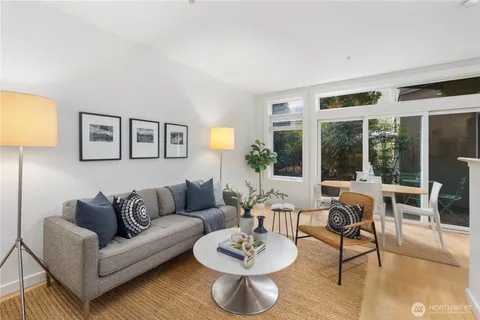 $475,000 | 2415 2nd Avenue, Unit 349, Seattle, WA 98121