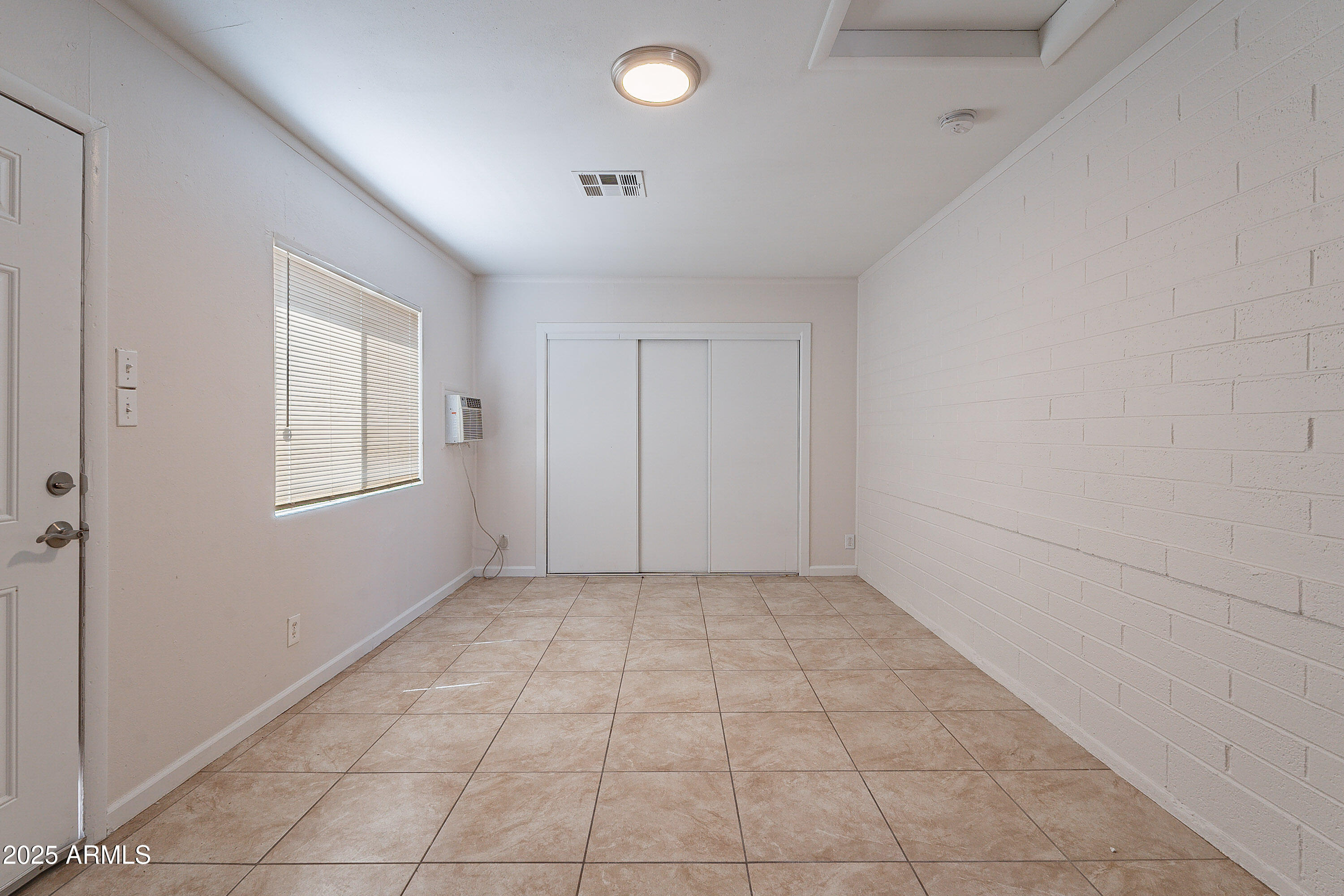 3423 West Bloomfield Road Phoenix, AZ 85029 - Photo 8 of 15 Bloomfield-17