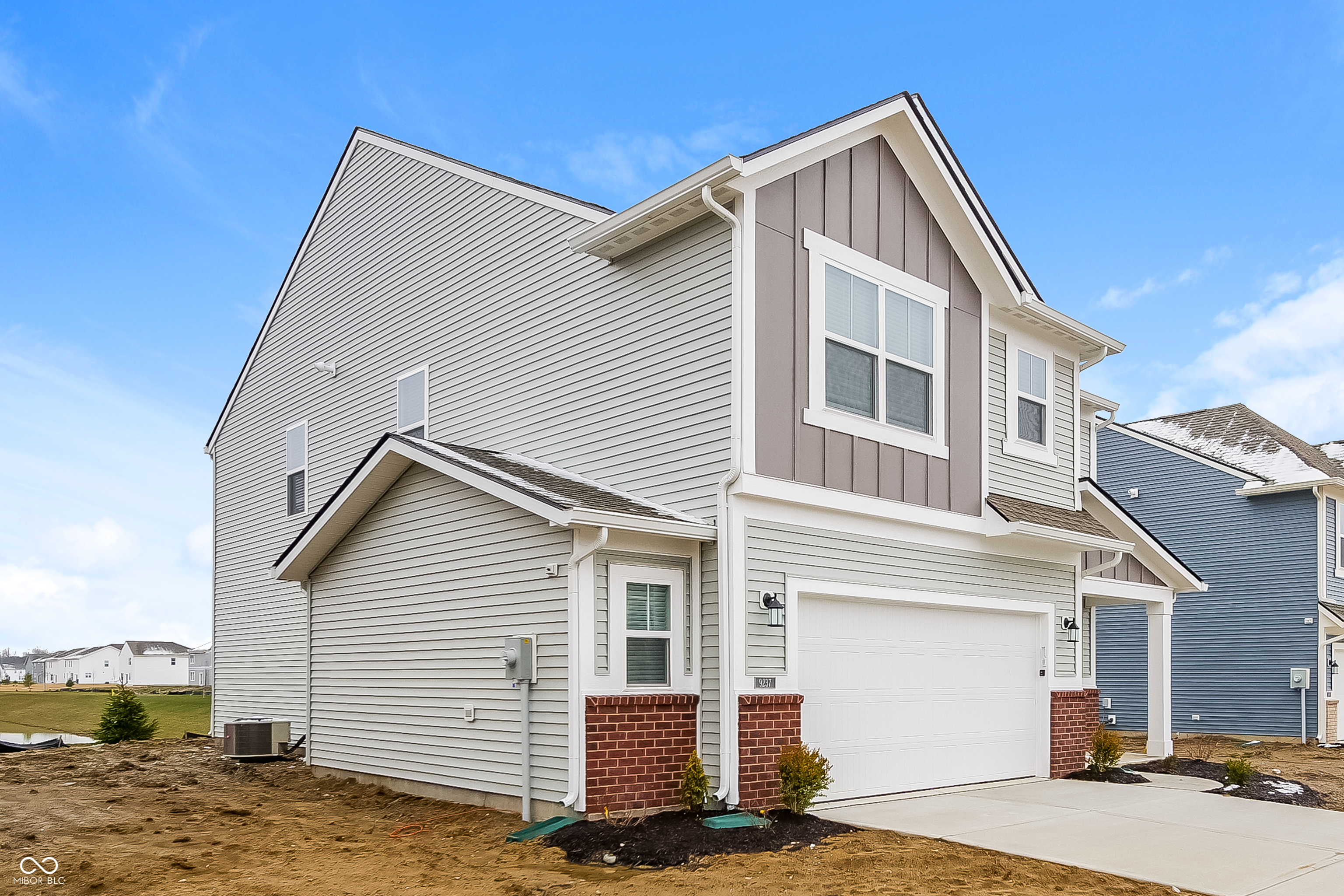 9237 Larson Drive Pendleton, IN 46064 - Photo 5 of 17