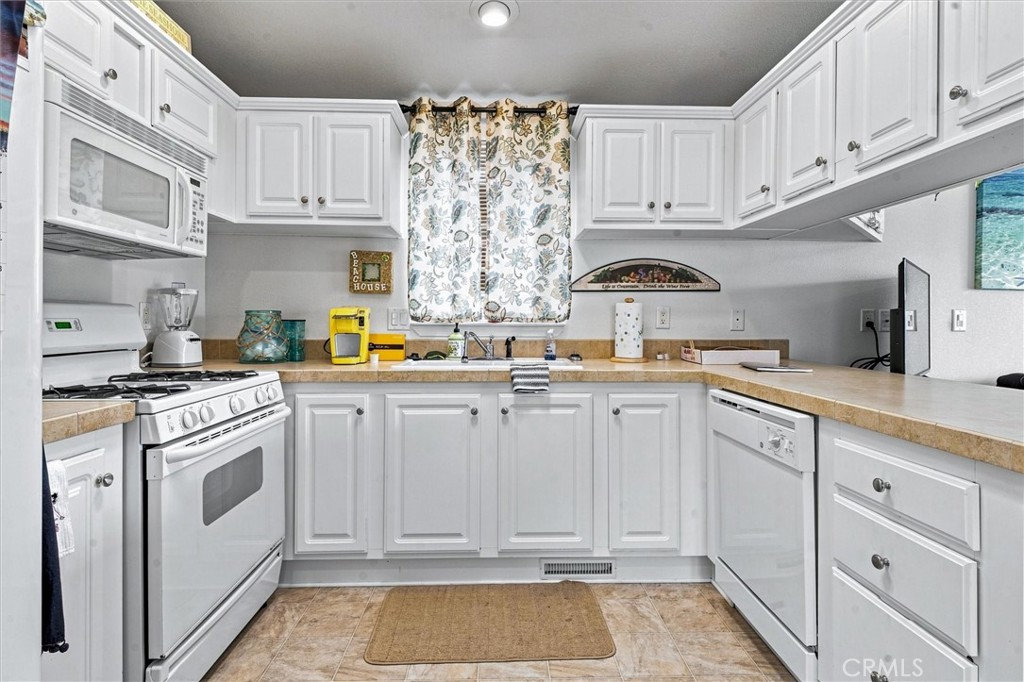 500 Atascadero Road Morro Bay, CA 93442 - Photo 14 of 30 Gallery Image 14