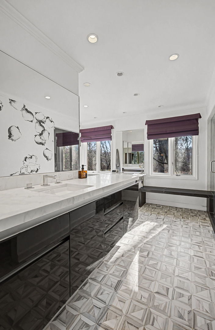 1170 Turicum Road Lake Forest, IL 60045 - Photo 18 of 40