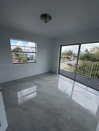$2,490 | 3211 West Flagler Street, Unit 9, Miami, FL 33135