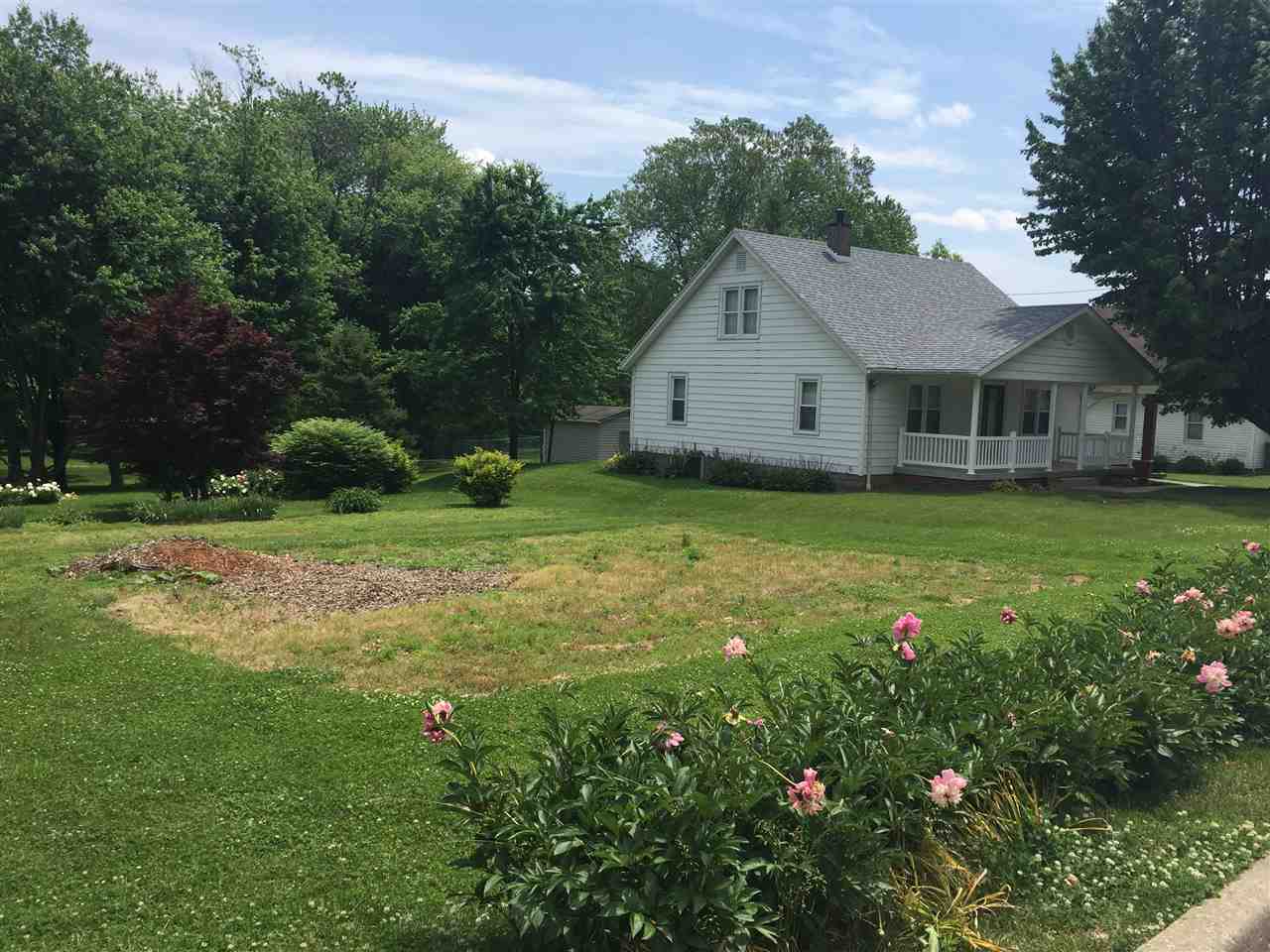 615 Giesler Road Jasper, IN 47546 - Photo 2 of 4 Gallery Image 2