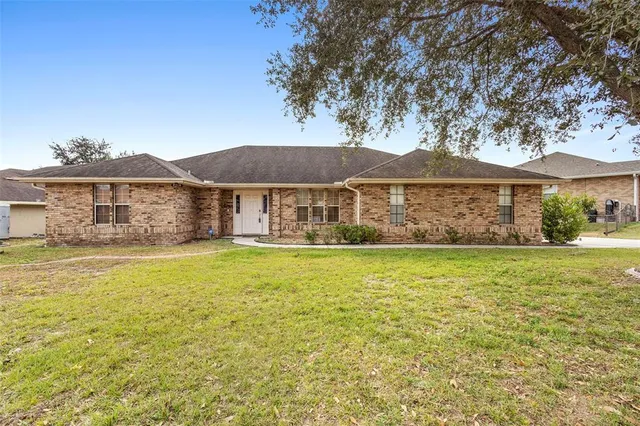 $424,900 | 1195 North Old Mill Drive, Deltona, FL 32725