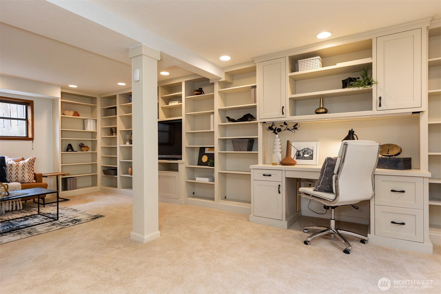 1815 North 55th Street Seattle, WA 98103 - Photo 25 of 38 Gallery Image 25