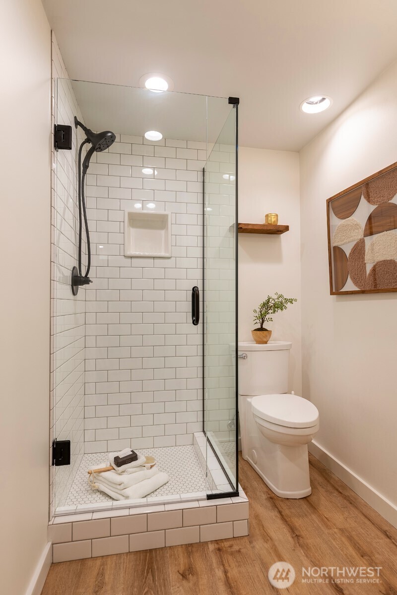 1815 North 55th Street Seattle, WA 98103 - Photo 29 of 38 Gallery Image 29