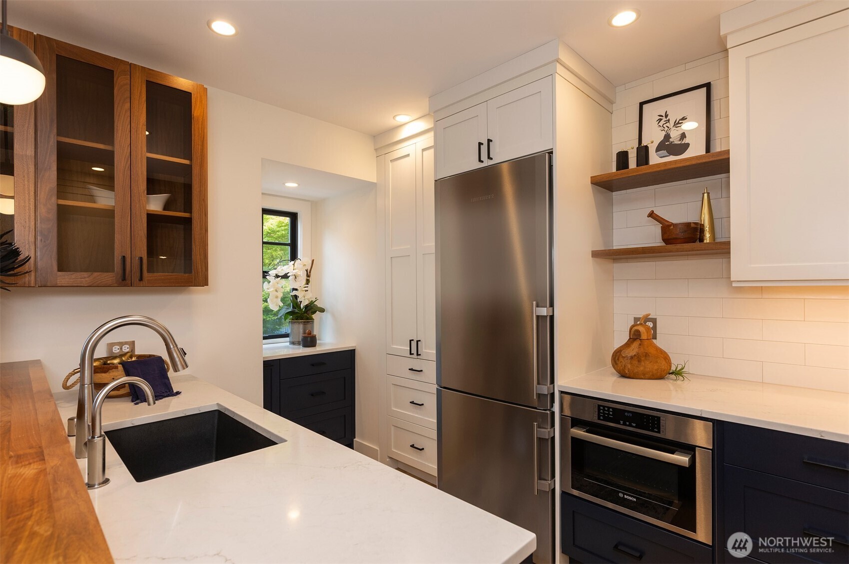 1815 North 55th Street Seattle, WA 98103 - Photo 9 of 38 Gallery Image 9