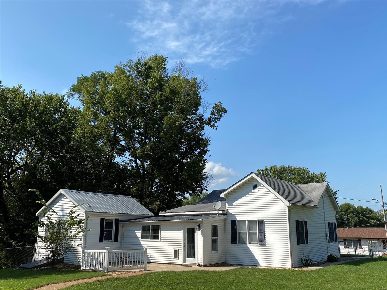 12 West Mill Street Ruma, IL 62278 - Photo 3 of 38