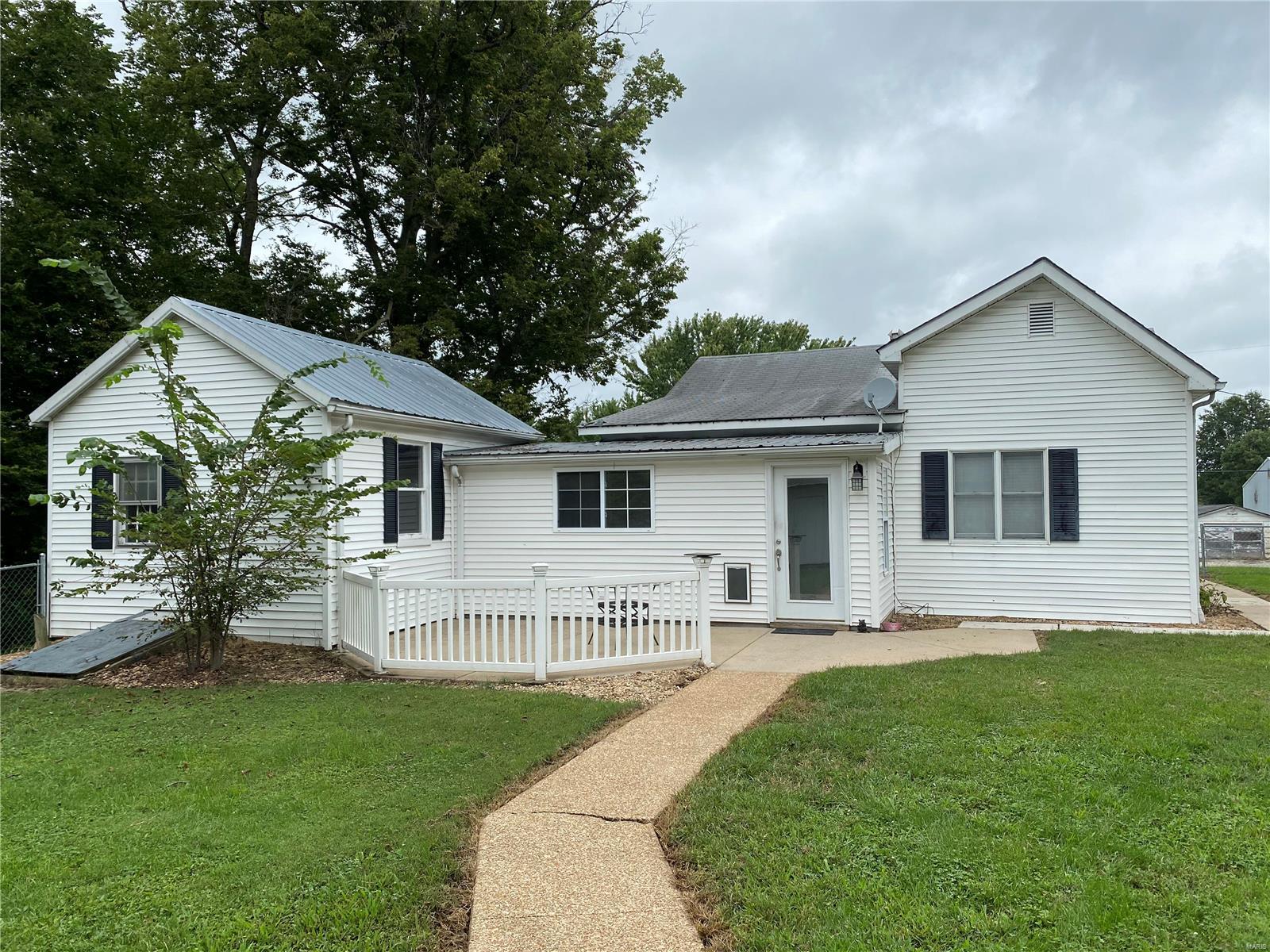 12 West Mill Street Ruma, IL 62278 - Photo 4 of 38