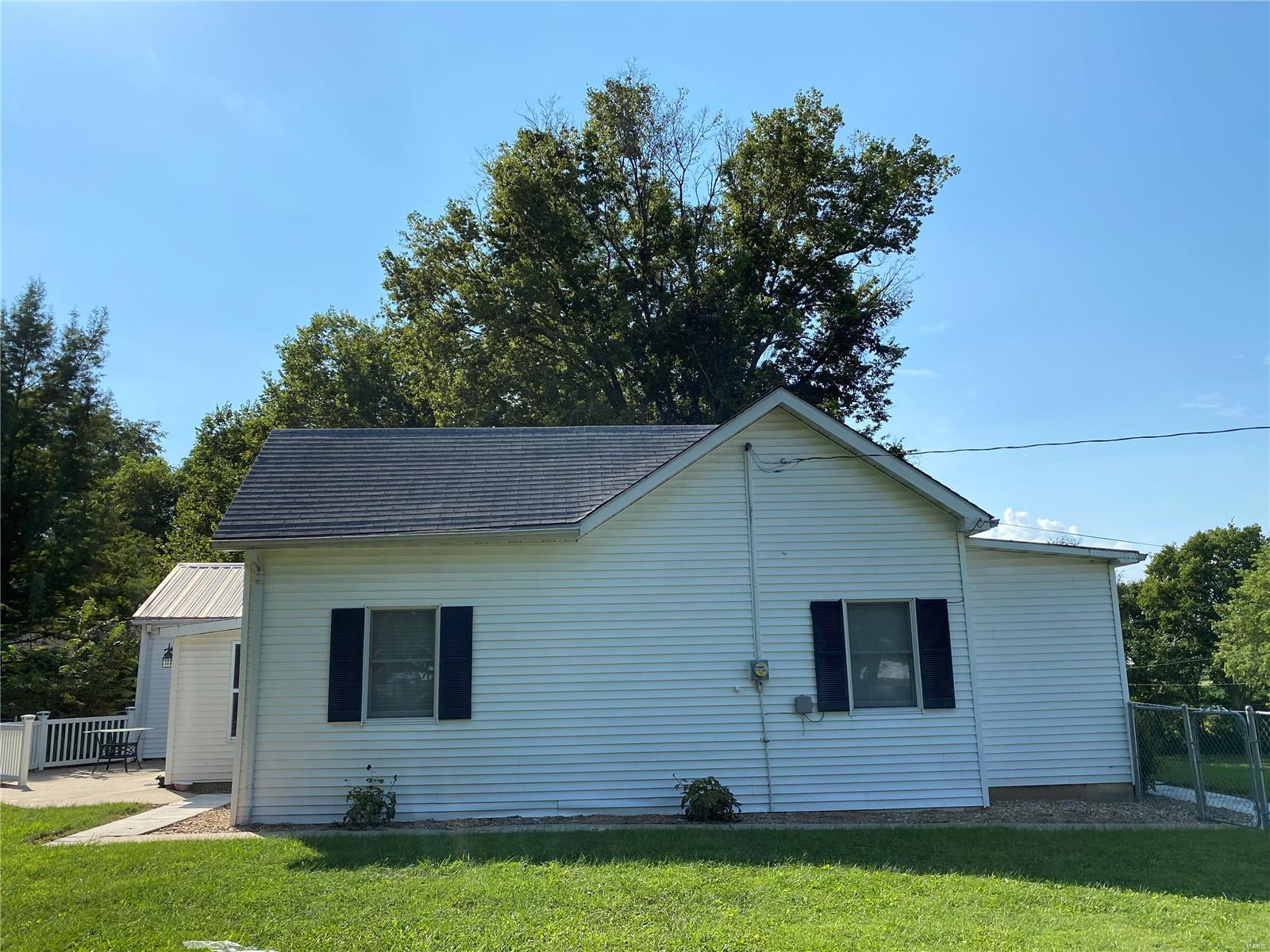 12 West Mill Street Ruma, IL 62278 - Photo 31 of 38
