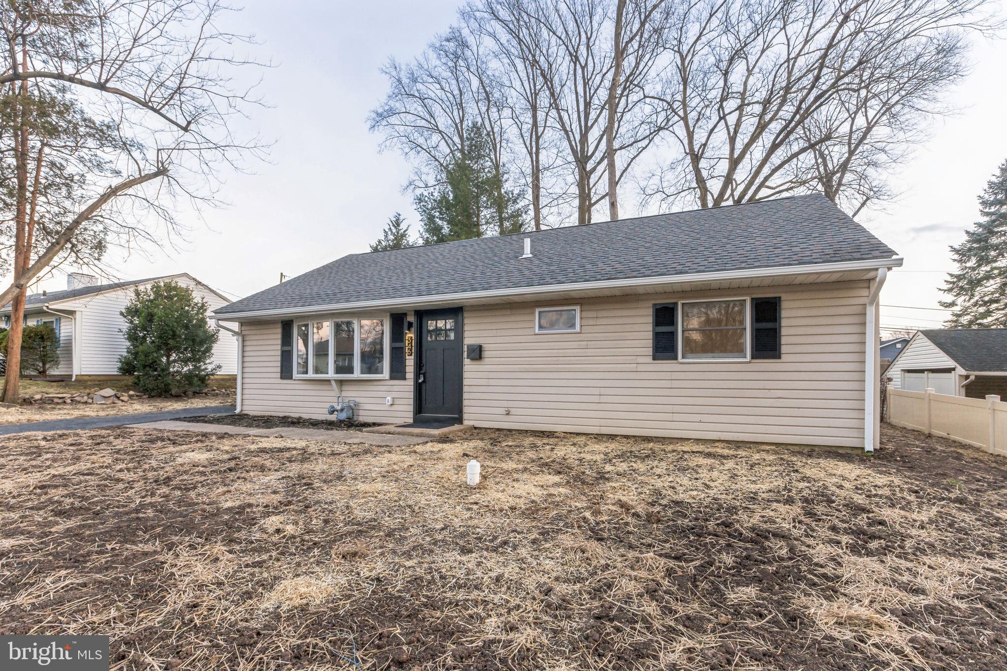 346 Andover Road Fairless Hills, PA 19030 - Photo 4 of 29 Front of home, exterior