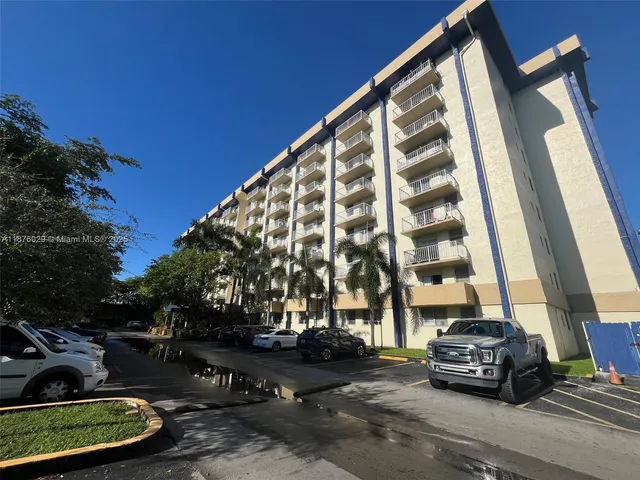 $1,750 | Flagami, Miami, FL 33126