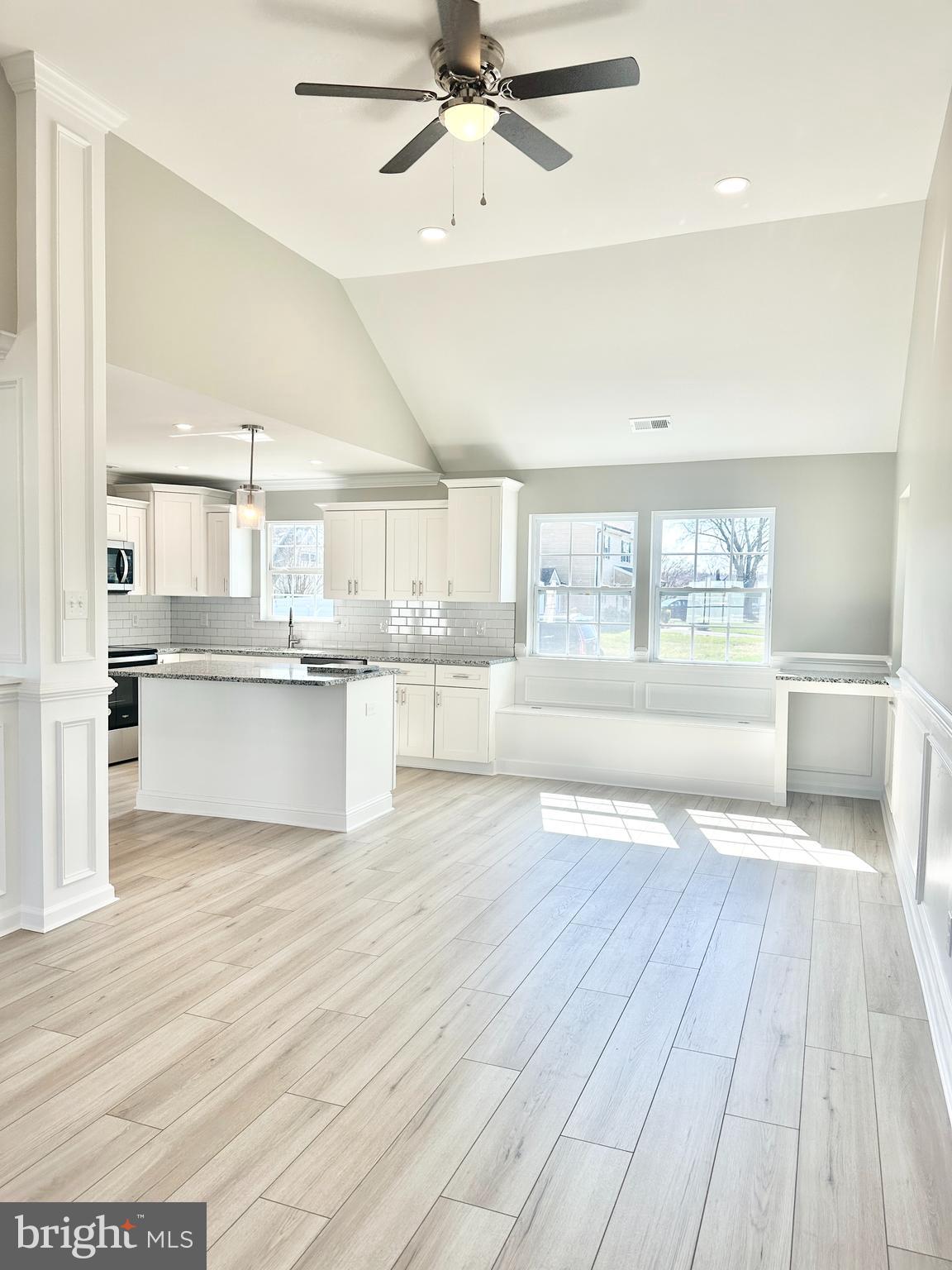 30 Ridge Lane Levittown, PA 19055 - Photo 21 of 51 Gallery Image 21