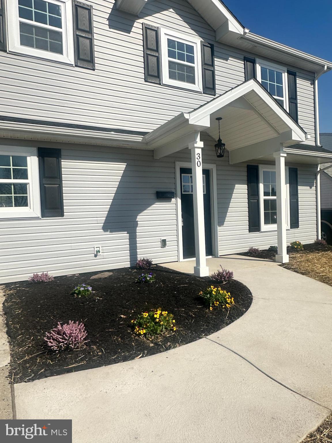 30 Ridge Lane Levittown, PA 19055 - Photo 3 of 51 Gallery Image 3