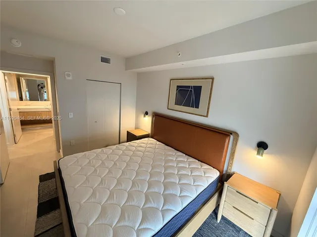 $549,900 | 11 Northeast 6th Street, Unit 1905, Miami, FL 33132