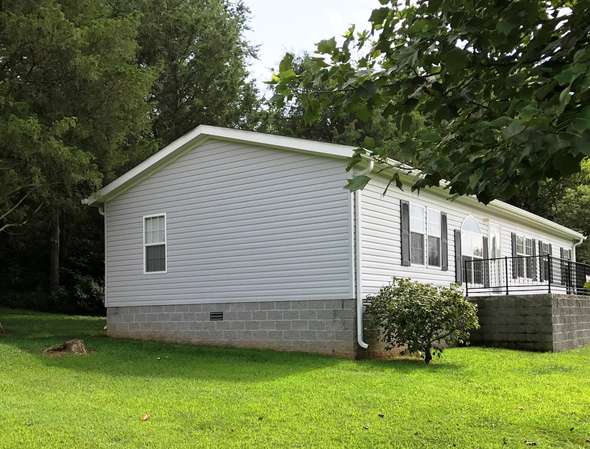 432 Parker Road Portland, TN 37148 - Photo 1 of 23 Gallery Image 1