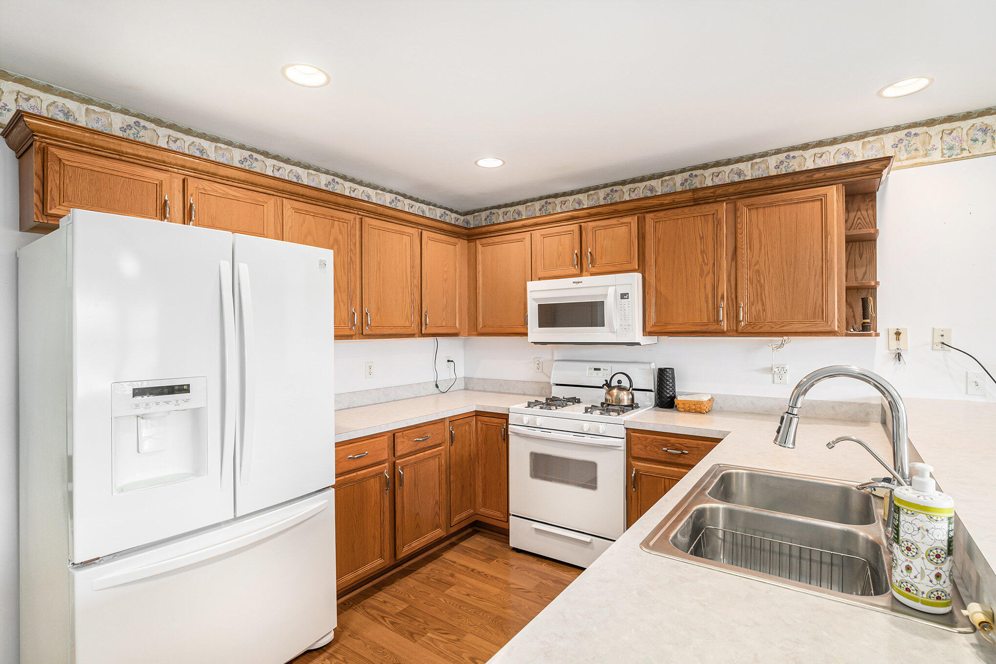 8335 Pointe Drive Crown Point, IN 46307 - Photo 6 of 19 2038x1358