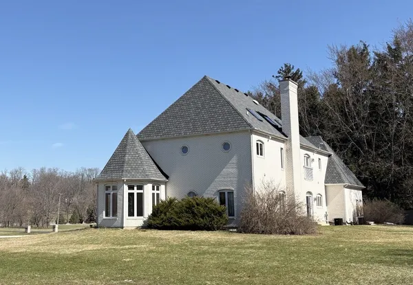 $739,900 | 39W705 Crosscreek Lane, St. Charles, IL 60175