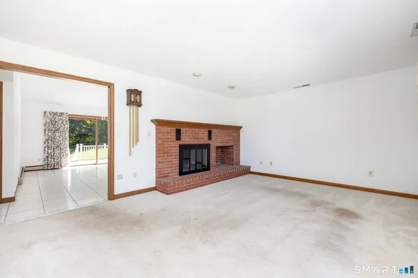 $3,750 | 428 Maple Street, Litchfield, CT 06759