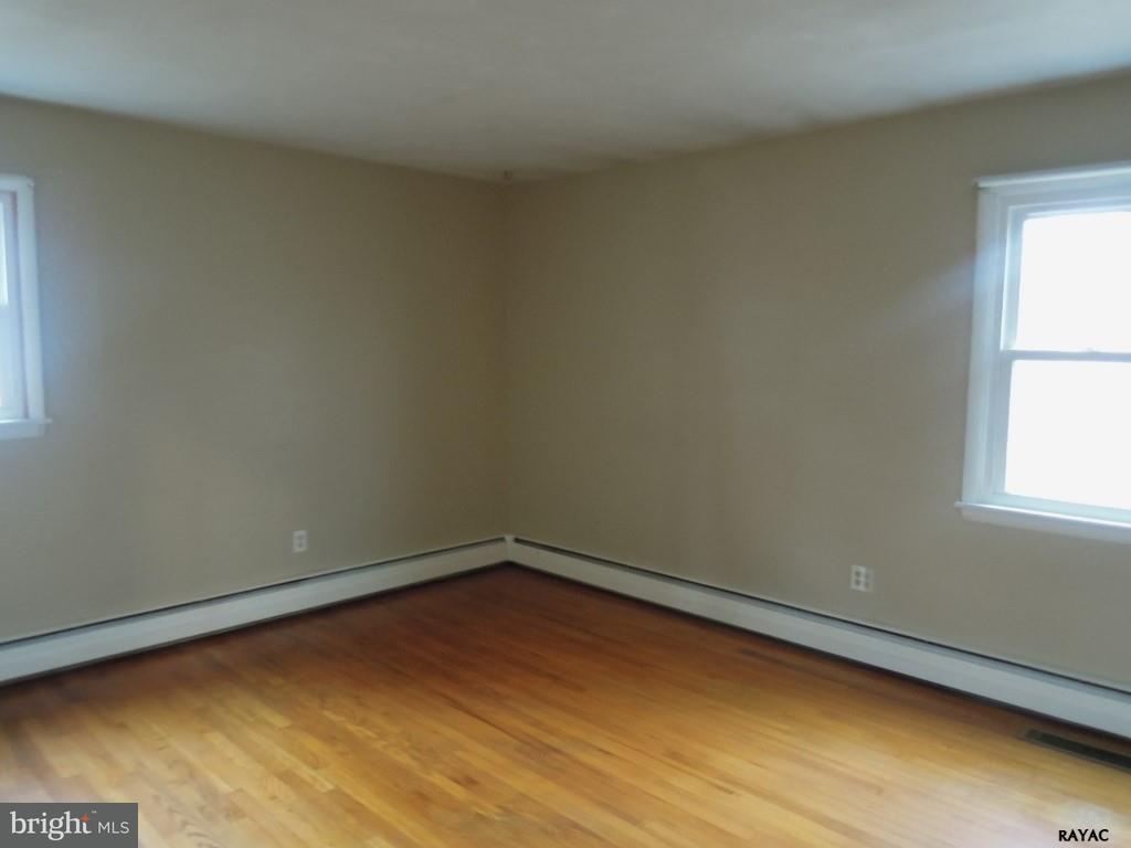 124 Rodes Avenue Gettysburg, PA 17325 - Photo 18 of 23 Gallery Image 18