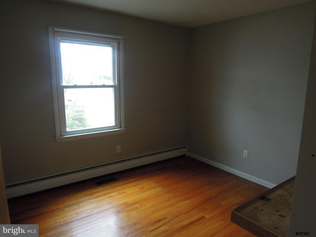 124 Rodes Avenue Gettysburg, PA 17325 - Photo 20 of 23 Gallery Image 20