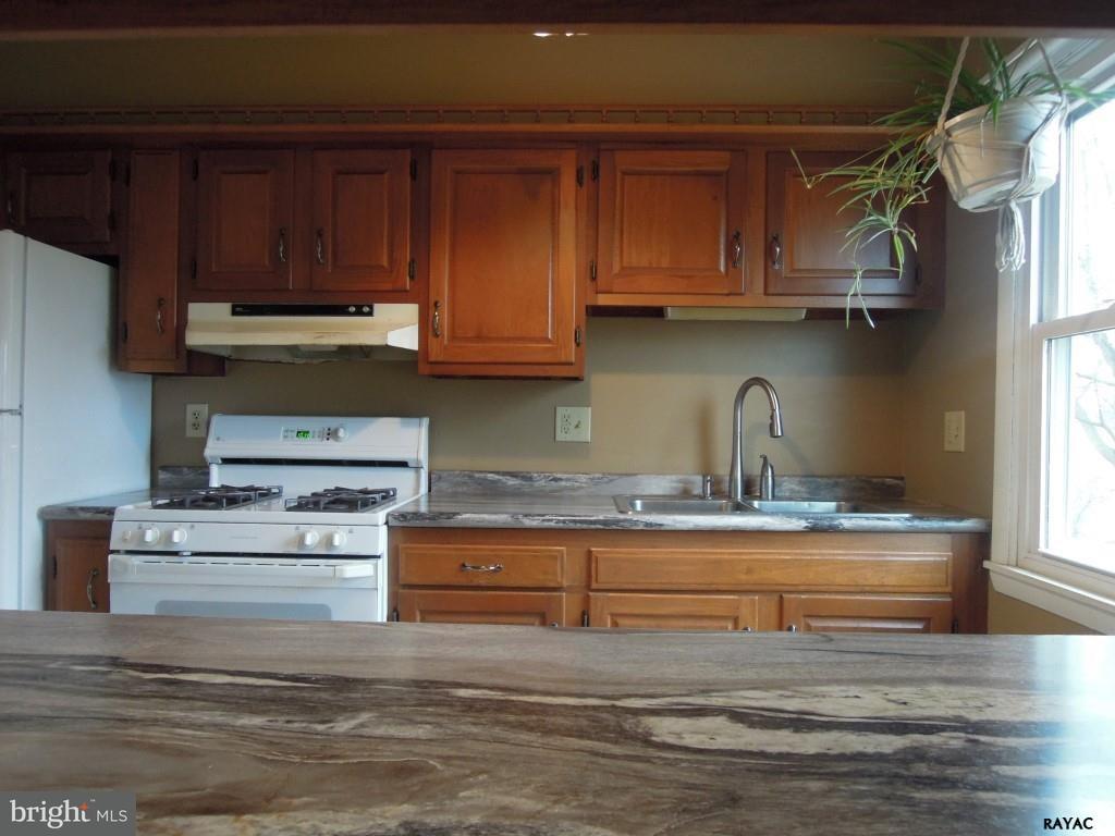 124 Rodes Avenue Gettysburg, PA 17325 - Photo 10 of 23 Gallery Image 10
