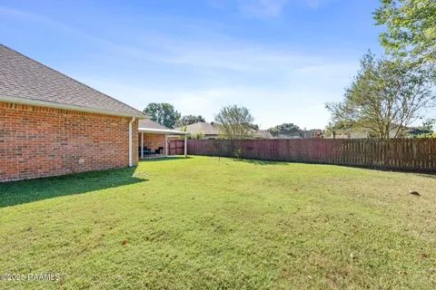 $215,000 | 119 Chicory Lane, Lafayette, LA 70506